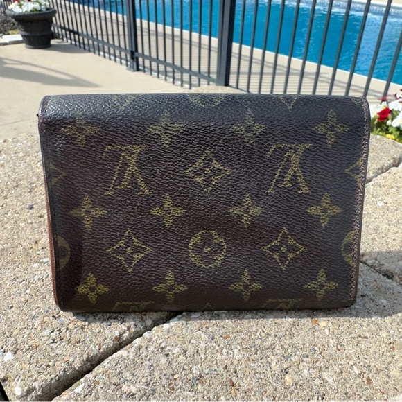 Louis Vuitton Monogram Porte Tressor trifold - Picture 2 of 12
